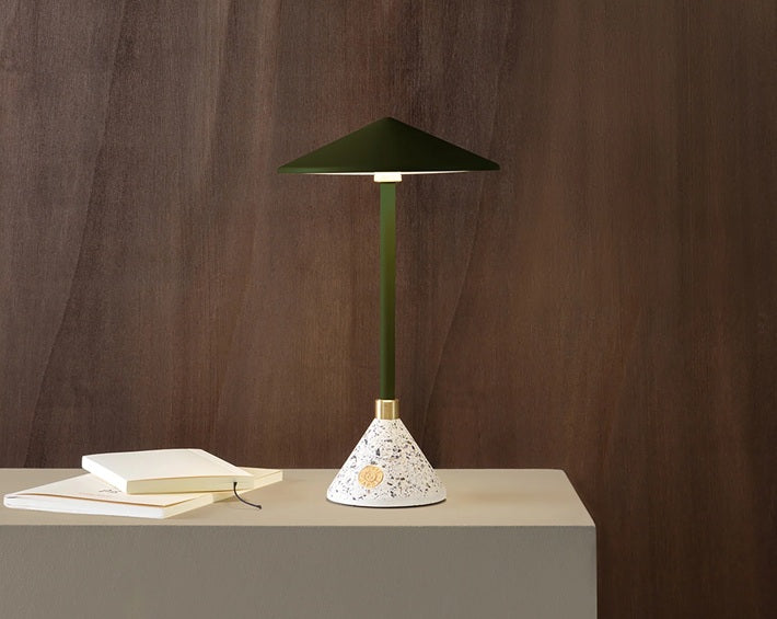 Quelle lampe de chevet choisir avec variateur tactile intégré ?