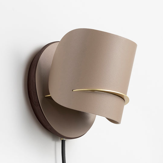 PISTIL WALL LIGHT
