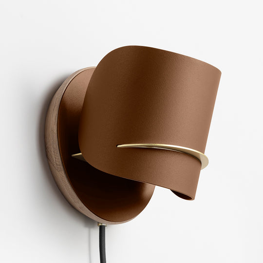 PISTIL WALL LIGHT