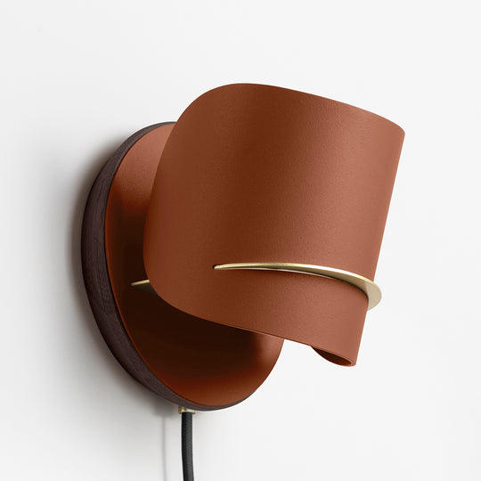 PISTIL WALL LIGHT