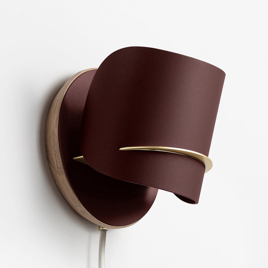 PISTIL WALL LIGHT
