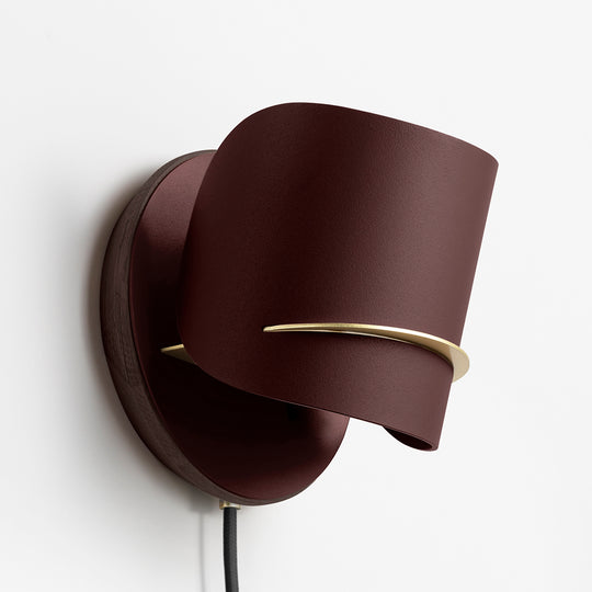 PISTIL WALL LIGHT