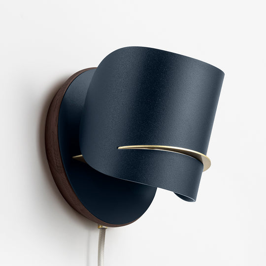 PISTIL WALL LIGHT