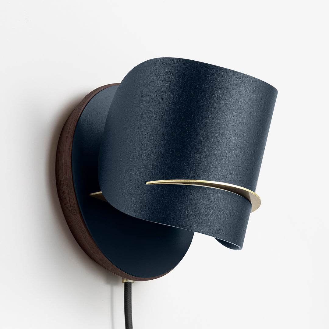 PISTIL WALL LIGHT