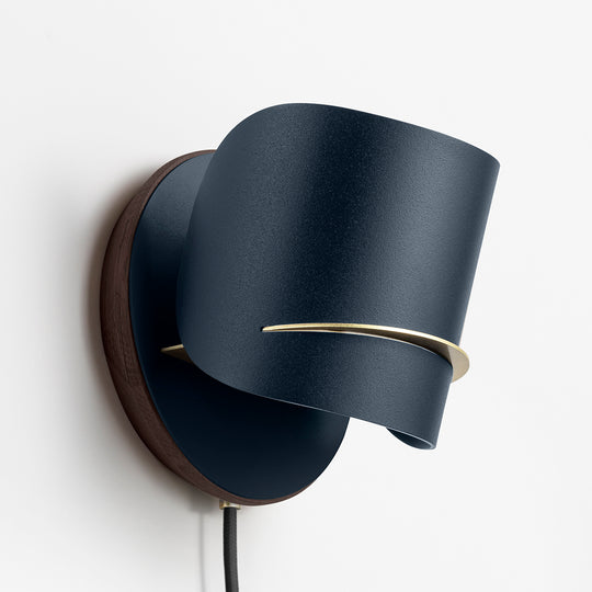 PISTIL WALL LIGHT